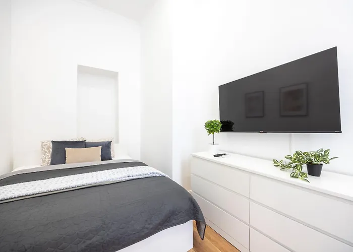 Charming & Cozy Elizabeth Apartament