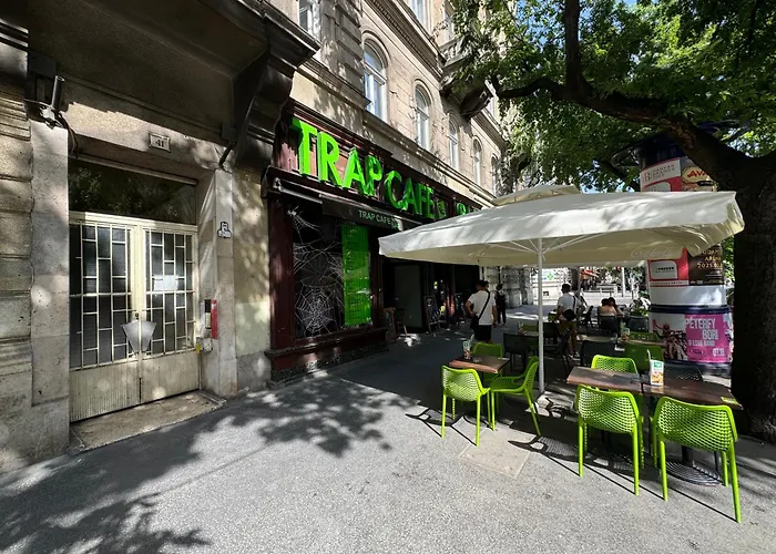 Charming & Cozy Elizabeth Apartament *