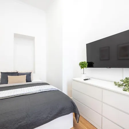 Charming & Cozy Elizabeth 아파트